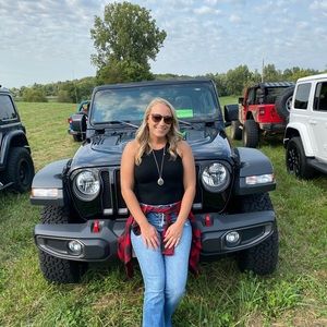 Meet your Posher, Heather